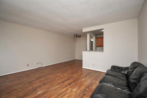 Condo in West Palm Beach, Florida, 1 bedroom  № 2176701 - photo 7