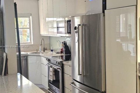 Copropriété à vendre à Hollywood, Floride: 1 chambre, 60.57 m2 № 2017182 - photo 5