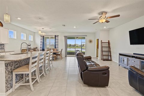 Villa ou maison à vendre à Riverview, Floride: 4 chambres, 190.08 m2 № 2388539 - photo 9