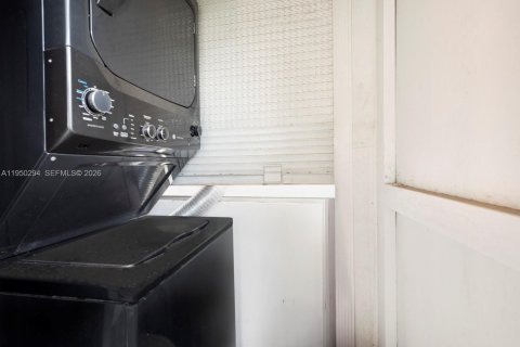 Condo in Delray Beach, Florida, 1 bedroom  № 2007656 - photo 18