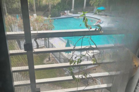 Condo in North Miami Beach, Florida, 2 bedrooms  № 1170995 - photo 1