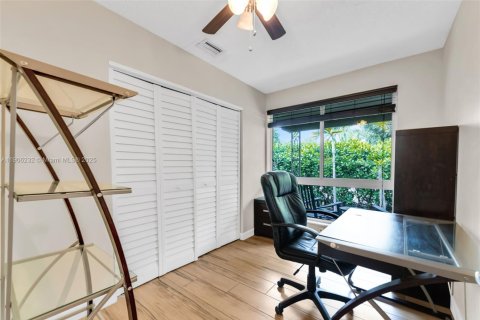 Villa ou maison à vendre à Oakland Park, Floride: 3 chambres, 101.45 m2 № 1966685 - photo 16