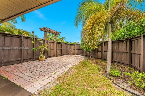 Villa ou maison à vendre à Oakland Park, Floride: 3 chambres, 101.45 m2 № 1966685 - photo 26