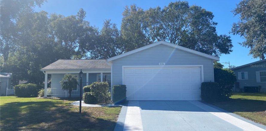 Casa en Leesburg, Florida 3 dormitorios, 94.85 m2 № 1515258