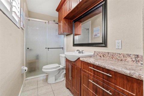 Купить виллу или дом в Тарпон-Спрингс, Флорида 9 комнат, 217.02м2, № 1822587 - фото 26