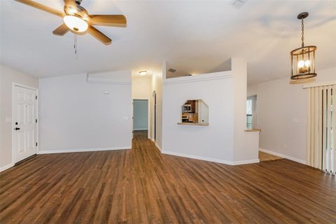 Casa en alquiler en Ocala, Florida, 3 dormitorios, 121.14 m2 № 1690938 - foto 2