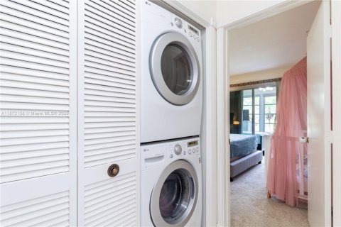 Copropriété à vendre à Naples, Floride: 1 chambre, 60.67 m2 № 1977600 - photo 11