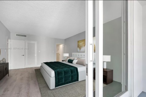 Купить кондоминиум в Майами-Бич, Флорида 1 спальня, 91.04м2, № 1988823 - фото 10