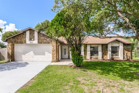 Casa en alquiler en Kissimmee, Florida, 3 dormitorios, 132.11 m2 № 1914511 - foto 1