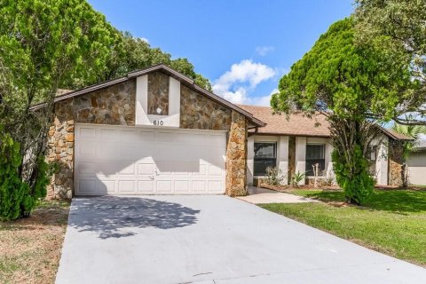 Casa en alquiler en Kissimmee, Florida, 3 dormitorios, 132.11 m2 № 1914511 - foto 3