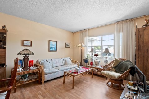Купить кондоминиум в Холливуд, Флорида 3 комнаты, 61.78м2, № 2146706 - фото 6