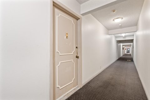 Купить кондоминиум в Холливуд, Флорида 3 комнаты, 61.78м2, № 2146706 - фото 14