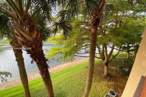Apartamento en alquiler en Tamarac, Florida, 1 dormitorio, 68.84 m2 № 2080188 - foto 10