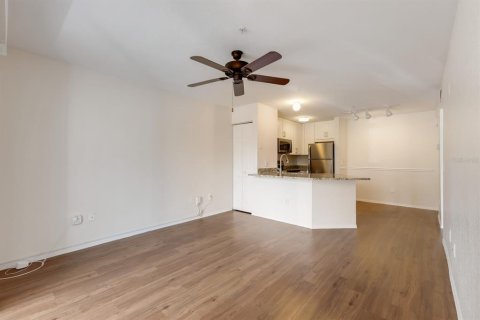 Condominio en venta en Sarasota, Florida, 1 dormitorio, 53.51 m2 № 1685359 - foto 5