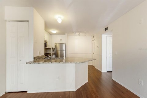 Condominio en venta en Sarasota, Florida, 1 dormitorio, 53.51 m2 № 1685359 - foto 9