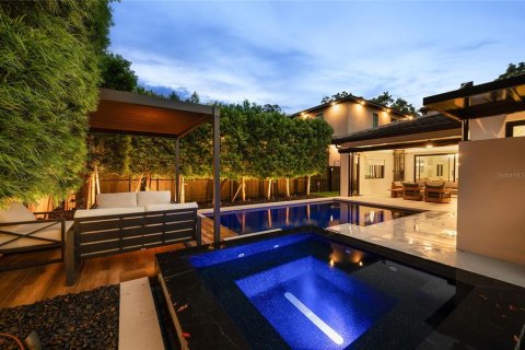 Villa ou maison à vendre à Orlando, Floride: 5 chambres, 360.83 m2 № 2403203 - photo 2