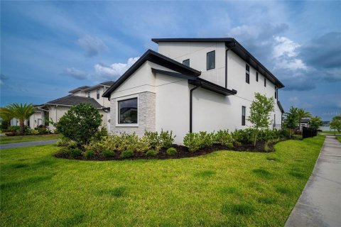 Casa en venta en Orlando, Florida, 4 dormitorios, 417.6 m2 № 1912103 - foto 6