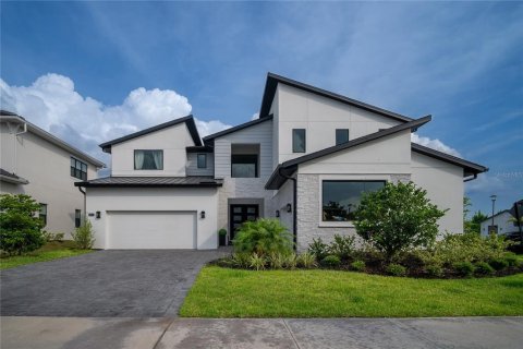 Casa en venta en Orlando, Florida, 4 dormitorios, 417.6 m2 № 1912103 - foto 1