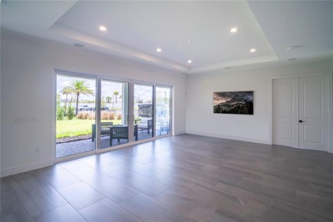 Casa en venta en Orlando, Florida, 4 dormitorios, 417.6 m2 № 1912103 - foto 15