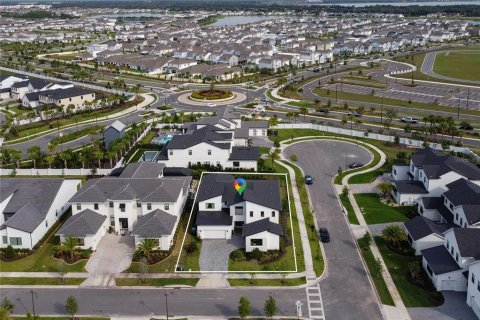 Casa en venta en Orlando, Florida, 4 dormitorios, 417.6 m2 № 1912103 - foto 30