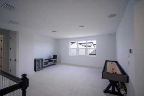 Casa en venta en Orlando, Florida, 4 dormitorios, 417.6 m2 № 1912103 - foto 17