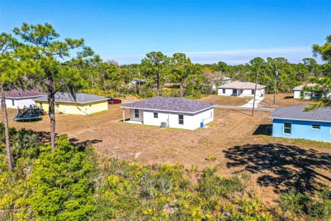 House in Lake Placid, Florida 3 bedrooms, 106.65 sq.m. № 2117144 - photo 17