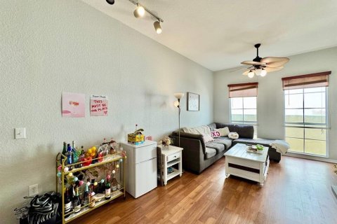 Copropriété à louer à Tampa, Floride: 2 chambres, 114.36 m2 № 2092991 - photo 5