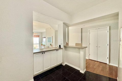 Copropriété à louer à Tampa, Floride: 2 chambres, 114.36 m2 № 2092991 - photo 10
