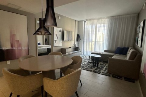 Copropriété à vendre à Hollywood, Floride: 2 chambres, 98.01 m2 № 1960018 - photo 3