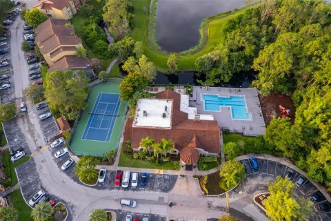 Condominio en alquiler en Orlando, Florida, 1 dormitorio, 66.05 m2 № 1905908 - foto 18