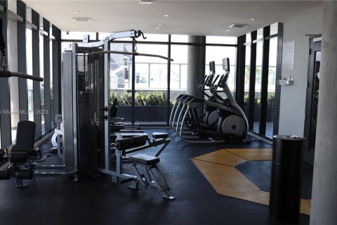 Condo in Miami, Florida, 1 bedroom  № 2013442 - photo 22