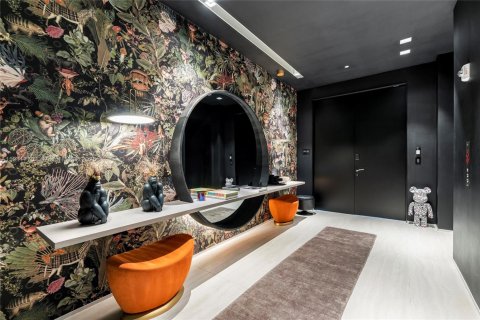 Condo in Miami, Florida, 6 bedrooms № 2016543 - photo 25