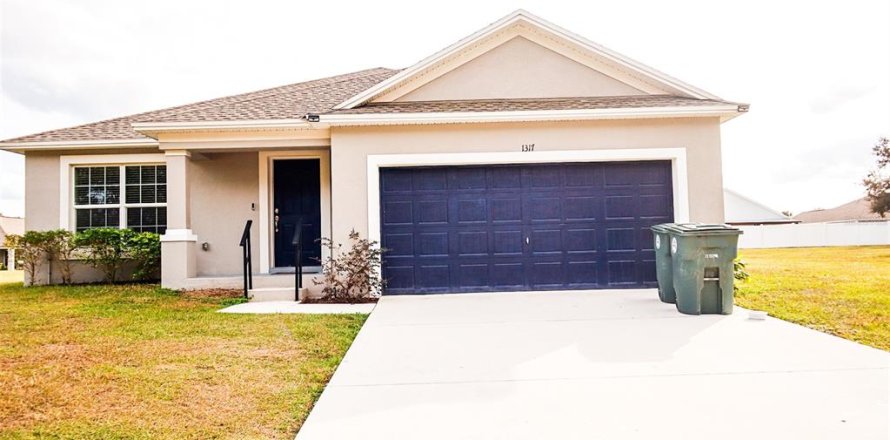 Casa en Avon Park, Florida 4 dormitorios, 180.79 m2 № 2111300