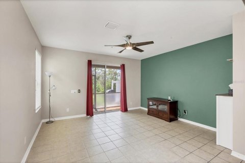 Townhouse in Sarasota, Florida 2 bedrooms, 116.31 sq.m. № 1788050 - photo 5