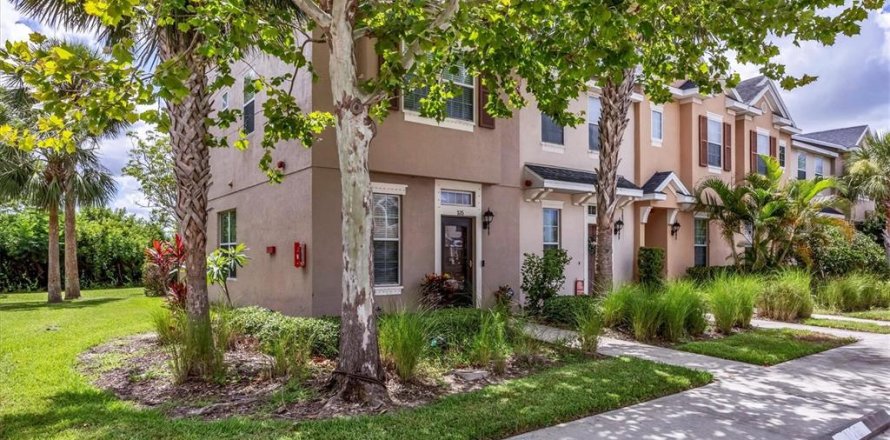 Townhouse in Sarasota, Florida 2 bedrooms, 116.31 sq.m. № 1788050