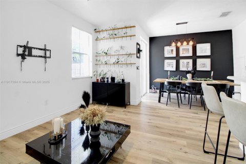 Touwnhouse à louer à Doral, Floride: 3 chambres, 142.42 m2 № 1974264 - photo 7