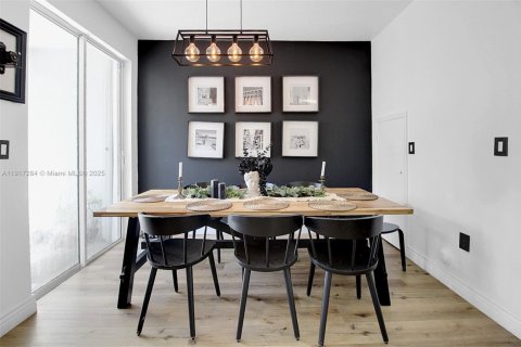 Touwnhouse à louer à Doral, Floride: 3 chambres, 142.42 m2 № 1974264 - photo 5