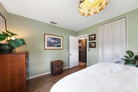 Villa ou maison à vendre à Clearwater, Floride: 2 chambres, 100.06 m2 № 2400203 - photo 22