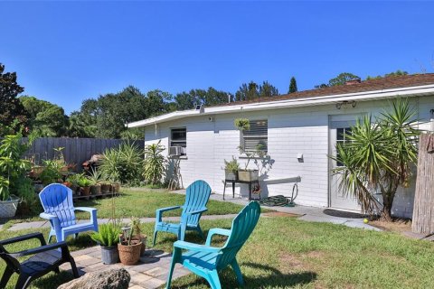 House in New Smyrna Beach, Florida 3 bedrooms, 108.23 sq.m. № 1873007 - photo 30