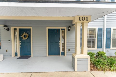 Condominio en venta en Gainesville, Florida, 2 dormitorios, 100.24 m2 № 2218639 - foto 2