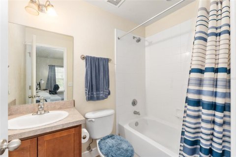 Condominio en venta en Gainesville, Florida, 2 dormitorios, 100.24 m2 № 2218639 - foto 26