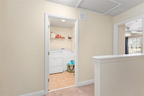 Condominio en venta en Gainesville, Florida, 2 dormitorios, 100.24 m2 № 2218639 - foto 18