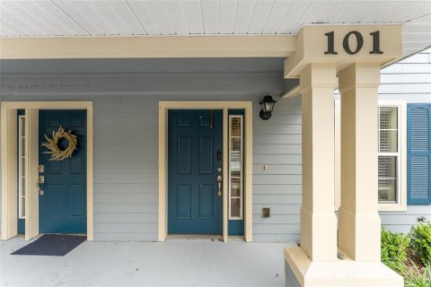 Condominio en venta en Gainesville, Florida, 2 dormitorios, 100.24 m2 № 2218639 - foto 3