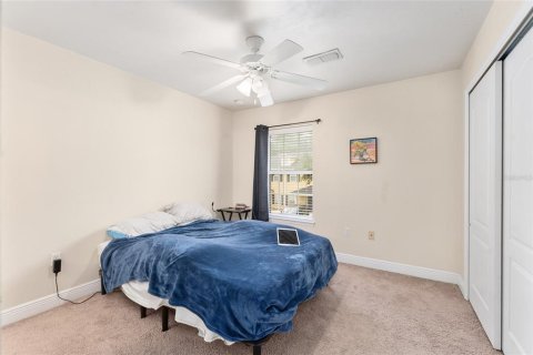 Condominio en venta en Gainesville, Florida, 2 dormitorios, 100.24 m2 № 2218639 - foto 19