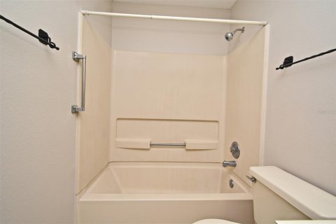 Купить кондоминиум в Овьедо, Флорида 3 комнаты, 102.01м2, № 1540764 - фото 24