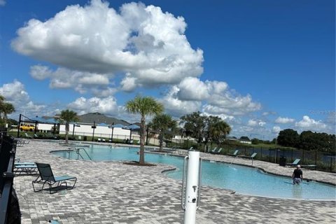House in Winter Haven, Florida 4 bedrooms, 171.96 sq.m. № 1895165 - photo 21