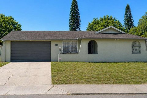 Casa en Port Richey, Florida 3 dormitorios, 118.17 m2 № 2151832