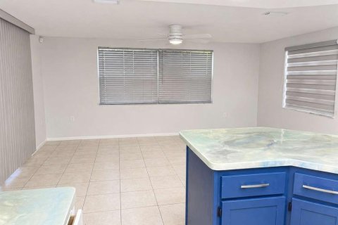 Casa en venta en Port Richey, Florida, 3 dormitorios, 118.17 m2 № 2151832 - foto 10