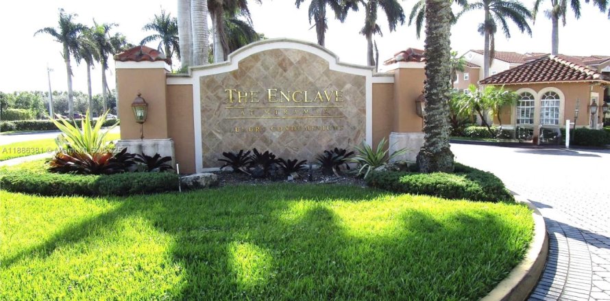 Condominio en Miramar, Florida, 2 dormitorios  № 1941332