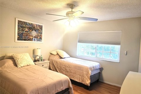 Condominio en alquiler en Miramar, Florida, 2 dormitorios, 89.74 m2 № 1941332 - foto 18